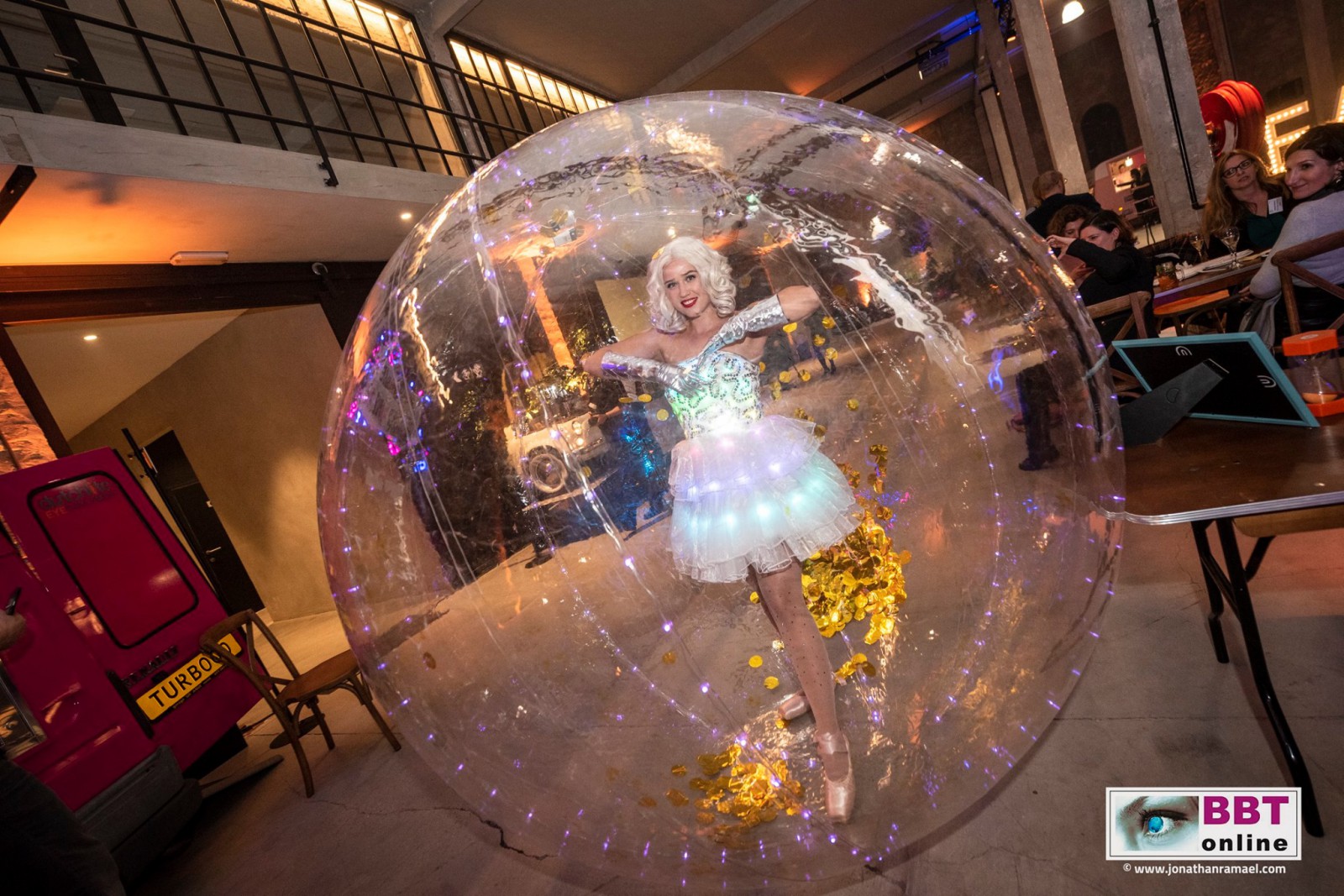 Bubble Girls Entertainment Heroes